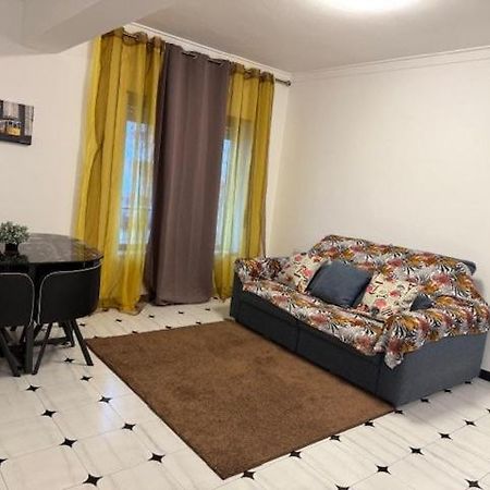 Apartamento Marisol Confort Aroeira  Esterno foto