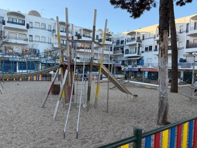 Apartamento Marisol Confort Aroeira  Esterno foto